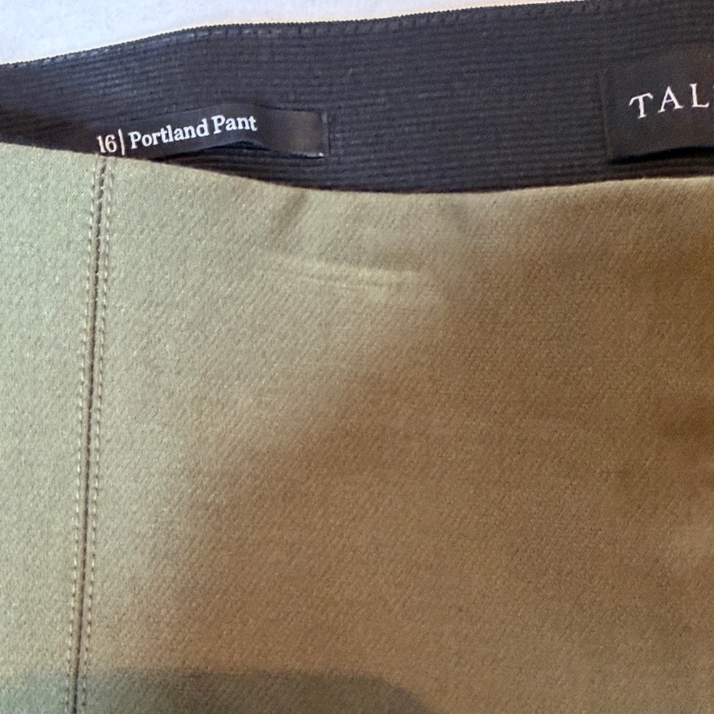 Talbots Olive Green Women's Trousers - Picture 8 of 16